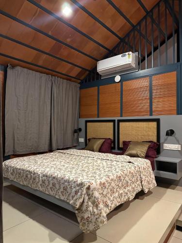 MISTY SLOPE in Panamaram