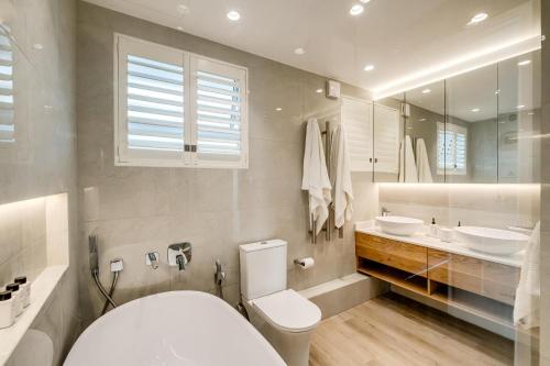Charming Central Apartment Aquene bay 