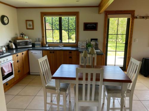 บริการและสิ่งอำนวยความสะดวก, Dara Vineyard Cottage in มาร์ตินโบรช์