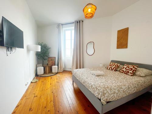 Camille - studio 2 personnes - check in h24 - wifi - Location saisonnière - Villeurbanne