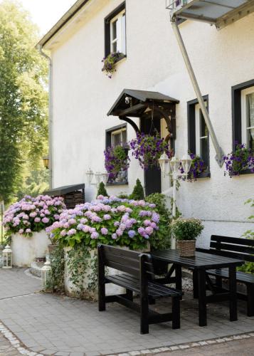 Ferienwohnung im Landhausstil in Winkel (Eifel)