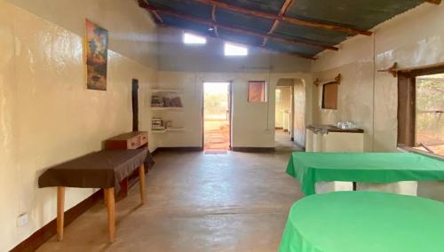 Weavers Nest, Nyika Eco Cottages in Tsavo