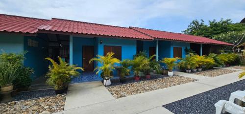 SK Hometel Samui Airport in Choengmon