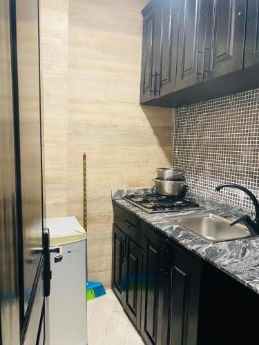 Chambre meublée milan 1 avec cuisine et canal - image 4
