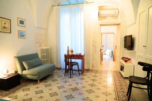 Shared lounge/TV area, Casa Giardino - RELAX, VISTA, MAGIA nel CUORE BIANCO di OSTUNI in Centro Storico