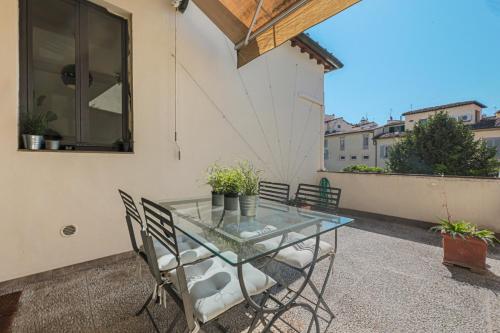 Apartments Florence- Ricasoli View - image 3
