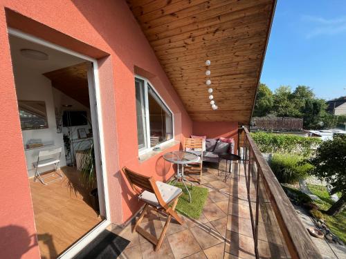 Podkrovni apartman s balkonem in Radvanice a Bartovice