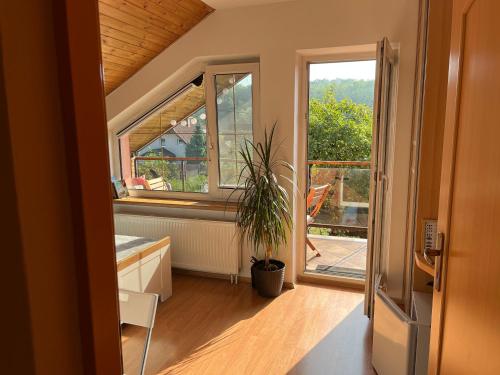 Podkrovni apartman s balkonem in Radvanice a Bartovice