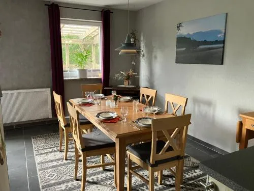 Haus Wald und Wiese Wohnung Wald in Ehndorf, Deutschland
