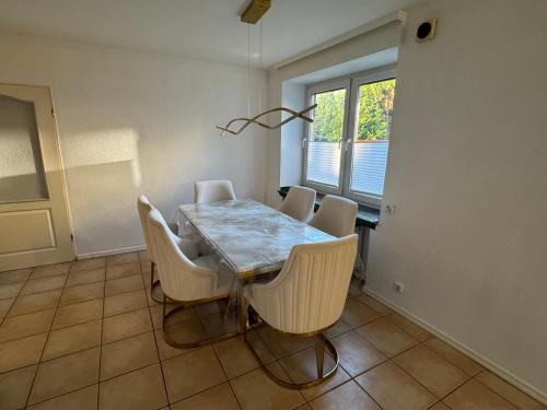 Ferienhaus am Rhein mit Whirlpool und Sauna in Götterswickerhamm, Deutschland