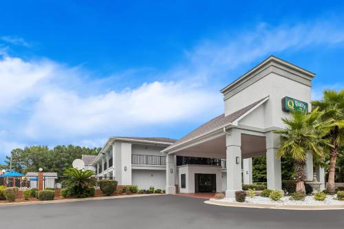 Travelodge by Wyndham Port Wentworth Savannah Area - image 6
