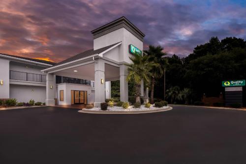 Travelodge by Wyndham Port Wentworth Savannah Area - image 12