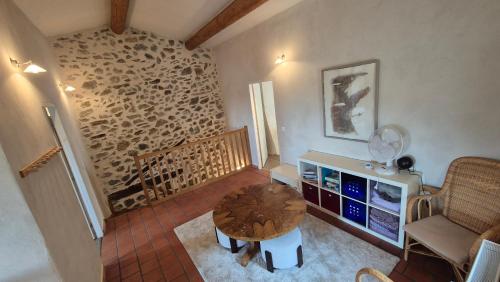 Belle maison cévenole, terrasse, vue panoramique (Belle maison cevenole, terrasse, vue panoramique) in Cros