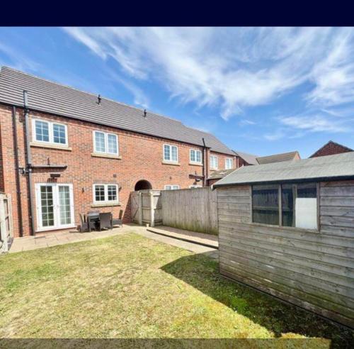 Manby Fields, Manby in Manby