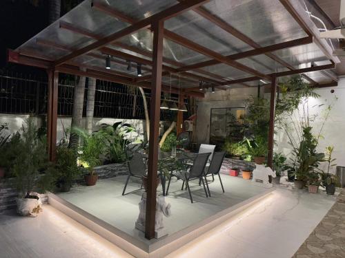 Garden, Taton Apartelle Davao in Ma-a