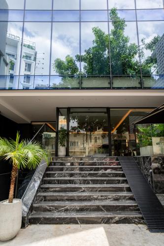 The Signature Hotel Saigon - 숙소 외관
