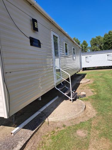 J & C caravans