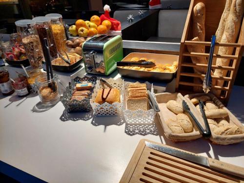 อาหารและเครื่องดื่ม, Brit Hotel Confort Rouen Centre in กลางเมืองรูออง