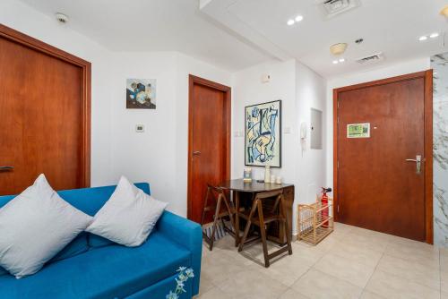 Modern 1BR with City View - Balcony - Near Metro, Dubai (photo 9)