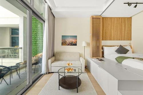 Inviting Dubai Marina Studio near Beach and Canal, Dubai (photo 8)