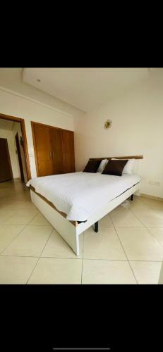 Appartement piscine Tanger in 堅娜域夫