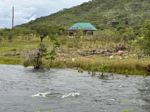 Shiwa riverside apartment in Mpika