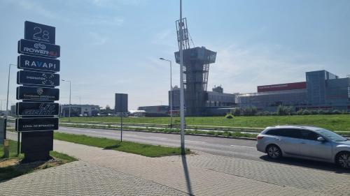 Apartament Targi z dodatkowym parkingiem 100 m od Targów