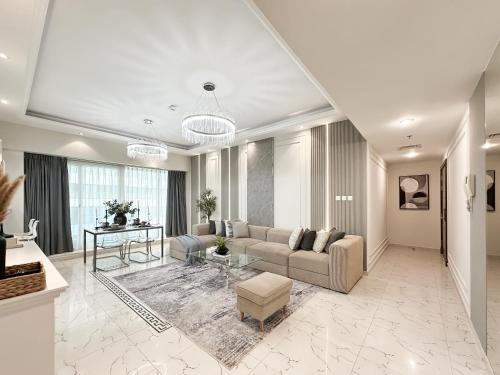 Stylish Marina 1BR High Floor Incredible Views, Дубай (фото 9)