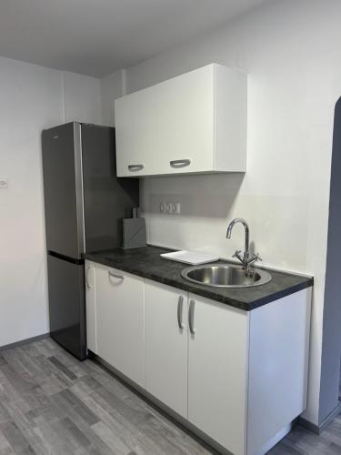 кухня, Apartma in Wellness Sladka Gora in Смар'є прі Єлса