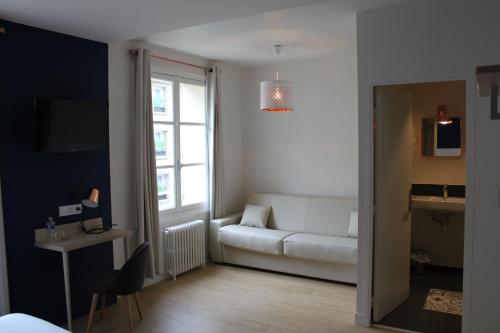 Hôtel La Fontaine Caen Centre - image 7