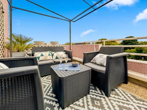 Proche Paris et Disneyland T2 calme avec Terrasse in Ноазиел