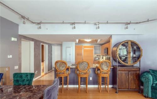 Penthouse Three-Bedroom with Sweeping Strip and Mountain Views, Las Vegas (fotografie 5)