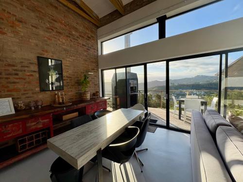 المنطقة المحيطة, Eden on Edwards - no more loadshedding! in كنيسنا