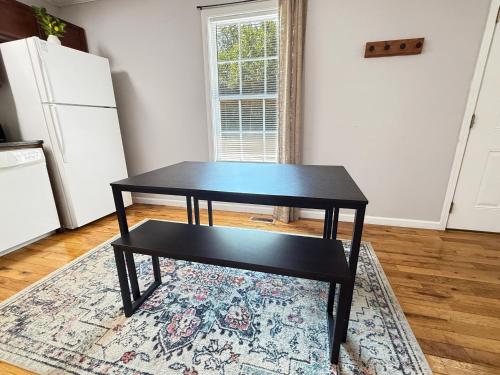 Cozy 2 Bedroom Townhouse Near Lake and Restaurants in Guntersville, USA