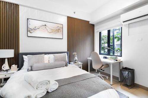 The Travelers Home & Staycation, Manille