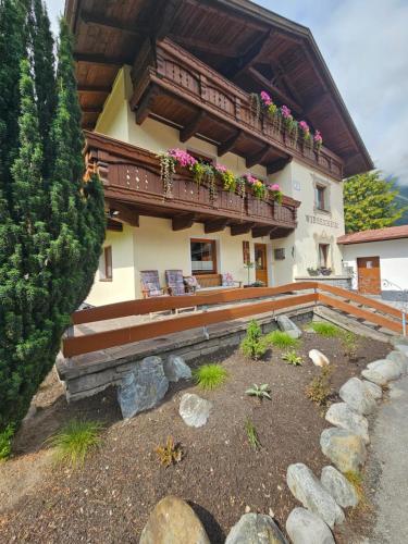  Haus Wiesenheim FW Ötztal in Längenfeld