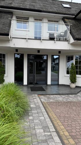 Hotelik - Modlin Airport