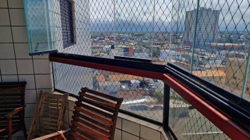 Apartamento na Praia grande - vila tupi in วีลาตูปี