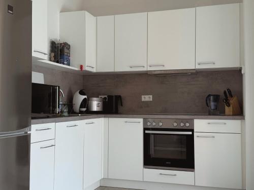 Modern 3-Room Apartment in Stuttgart City Area, Stuttgart (photo 8)