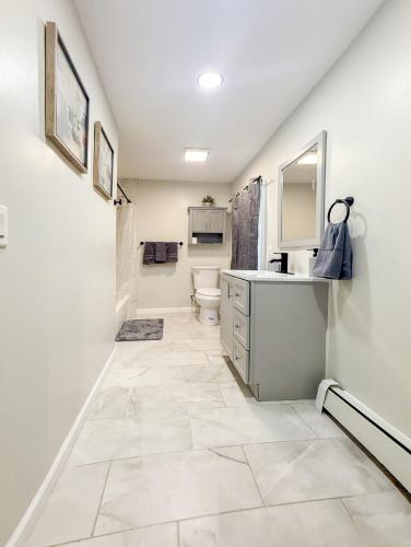 Town & Country Andover NJ Area-1st Floor 2 Bedroom in Andover Township (NJ)