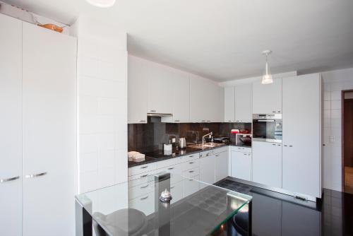 Liiiving in Porto - Douro Riverside Apartment in Valbom