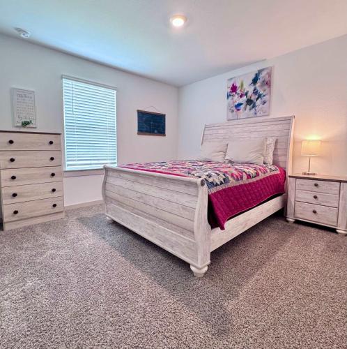 Newly built home Spacious & Comfortable 4BR 2BA, Beaumont