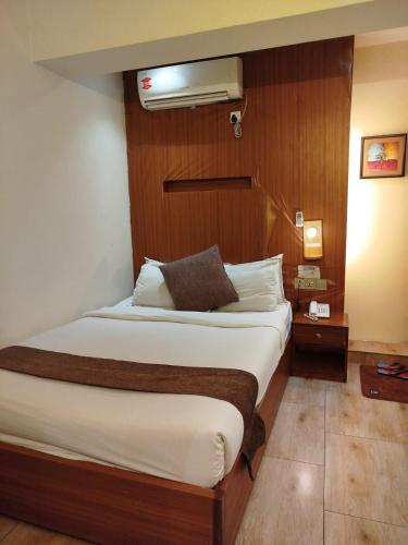 Grand Imperial Hotel in Chittagong