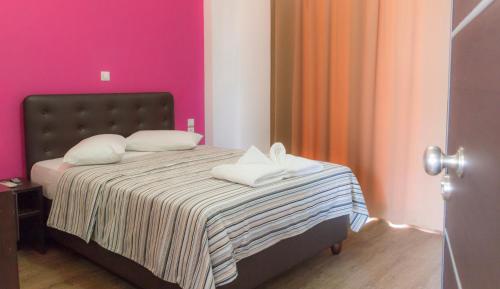 Double Room image 10