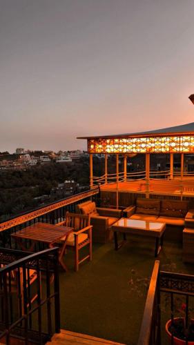 Hissen Al-Misfah in Al Hamra