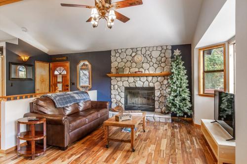 Lake Arrowhead Privacy Redefined at Hillside Haven