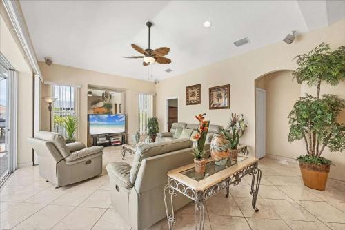 AA15432 South Gulf Cove 4