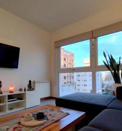 3 amb en zona Guemes. A pasos del Aldrey y bares.