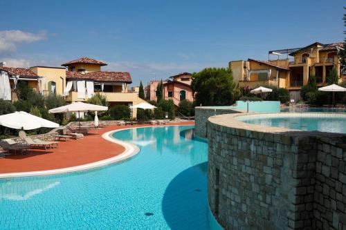 The Dream Of Garda Apartments- Borgo del Torchio