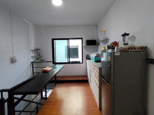Den Nest Guest House Krabi